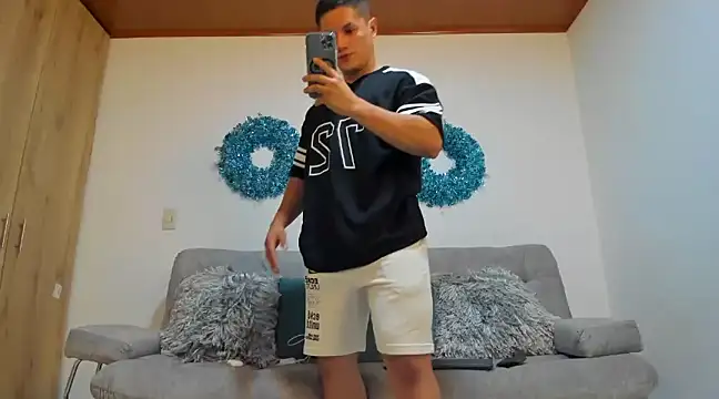 julian wallace online show from January 13, 2025, 9:42 pm