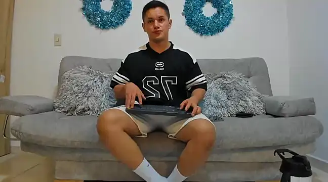 julian wallace online show from January 14, 2025, 12:43 am