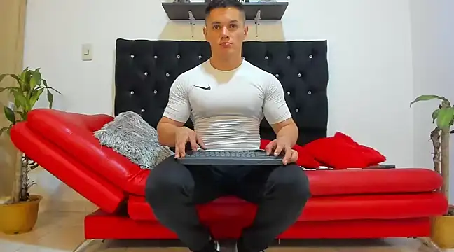 julian wallace online show from February 12, 2025, 8:50 pm