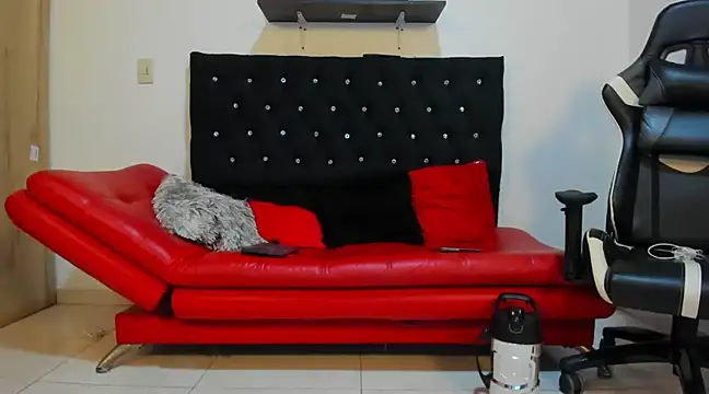 julian wallace online show from March 20, 2025, 1:13 am