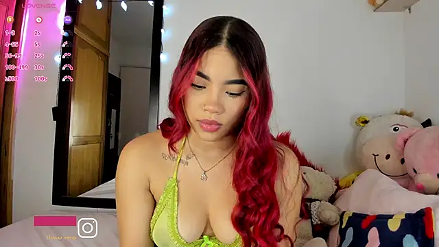 Lee Ash online show from October 14, 2025, 6:03 am