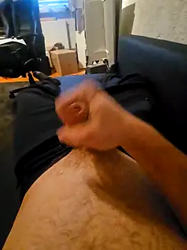 Snapshot of Feelixbi99 chatting on November 1, 2025, 11:01 am Feelixbi99 online show from November 1, 2025, 11:01 am