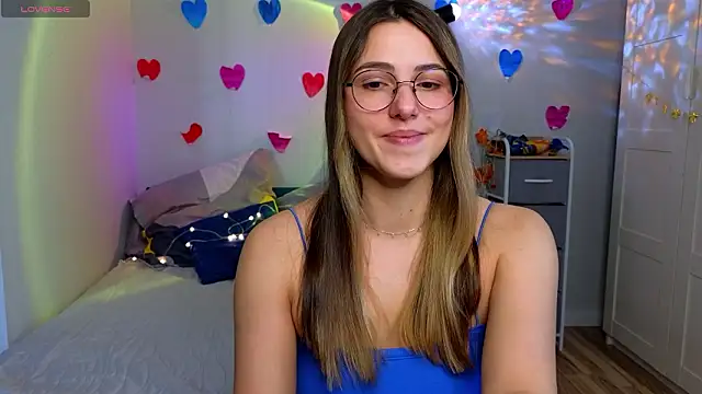 Snapshot of sophia_euphoriaa chatting on March 14, 2026, 7:47 am sophia euphoriaa online show from March 14, 2026, 7:47 am