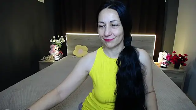 LiluGrants online show from November 18, 2025, 7:07 pm