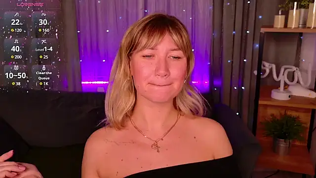 MilaBott online show from March 3, 2025, 9:59 pm