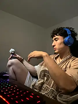 Snapshot of gojo_satoru_18 chatting on November 3, 2025, 3:35 pm gojo satoru 18 online show from November 3, 2025, 3:35 pm