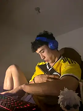 Snapshot of gojo_satoru_18 chatting on November 10, 2025, 5:39 am gojo satoru 18 online show from November 10, 2025, 5:39 am