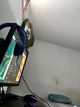 Snapshot of gojo_satoru_18 chatting on January 7, 2026, 5:15 pm gojo satoru 18 online show from January 7, 2026, 5:15 pm