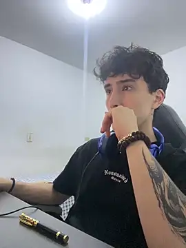 Snapshot of gojo_satoru_18 chatting on March 14, 2026, 10:59 pm gojo satoru 18 online show from March 14, 2026, 10:59 pm