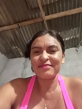 Snapshot of Horny-Mommy-Dirty chatting on February 18, 2025, 2:16 am Horny-Mommy-Dirty online show from February 18, 2025, 2:16 am