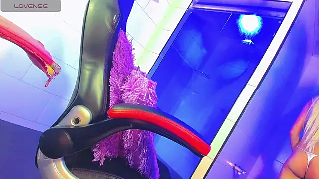 samantha official  online show from January 11, 2025, 11:56 pm