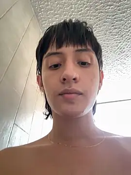 Snapshot of HotStar_yes chatting on September 16, 2025, 12:06 pm HotStar yes online show from September 16, 2025, 12:06 pm