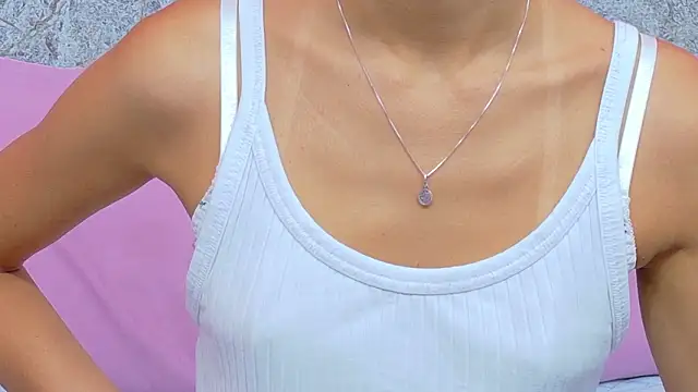 Beautifulskinny18 online show from March 6, 2026, 7:54 pm