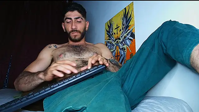 Thomass00 online show from February 3, 2026, 3:04 am