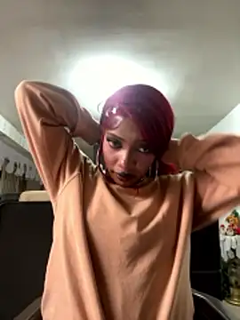 TIFFANYYSTAR online show from January 6, 2026, 6:44 pm