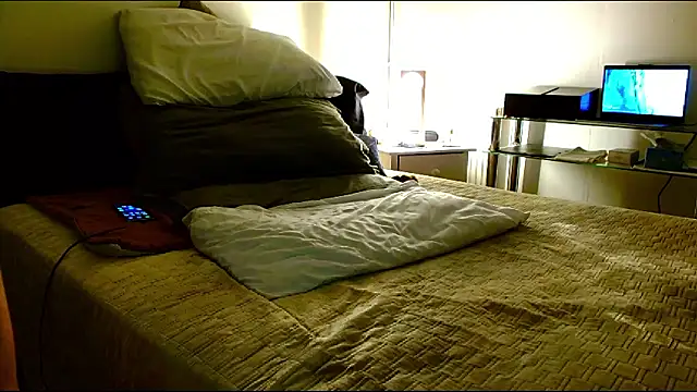 ImYourXtoy online show from January 9, 2026, 5:48 pm