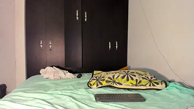 Snapshot of RyanRizzo chatting on March 18, 2025, 4:37 pm RyanRizzo online show from March 18, 2025, 4:37 pm