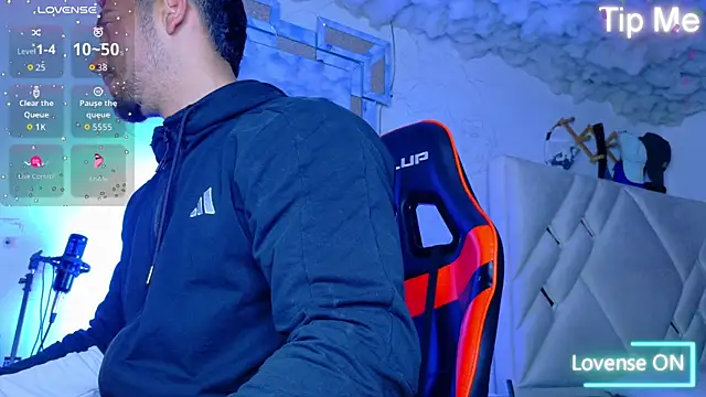 Rich boy01 online show from November 4, 2025, 7:35 pm