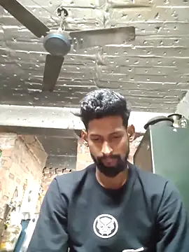 Deathsoul02 online show from November 24, 2025, 12:38 pm