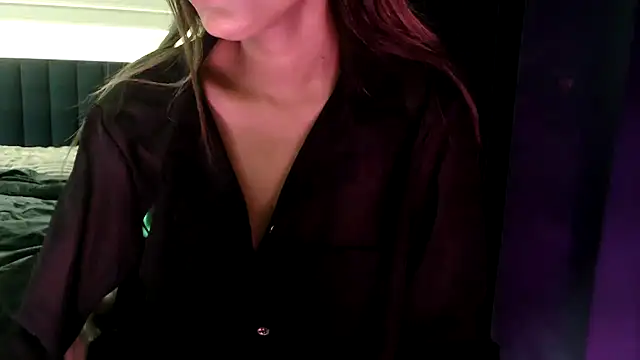 Snapshot of chhui_mui chatting on January 18, 2026, 4:00 pm chhui mui online show from January 18, 2026, 4:00 pm