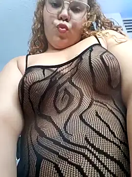 Emma-evans online show from October 4, 2025, 2:04 pm