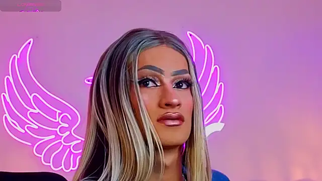  scarletmoore online show from September 28, 2025, 9:25 am