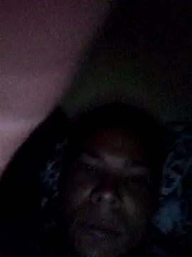 Snapshot of RayRay000000000 chatting on December 3, 2025, 7:05 am RayRay000000000 online show from December 3, 2025, 7:05 am