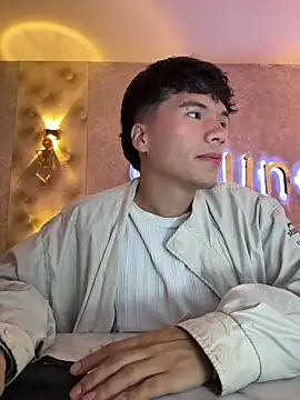 Logan smith1 online show from October 16, 2025, 5:41 am