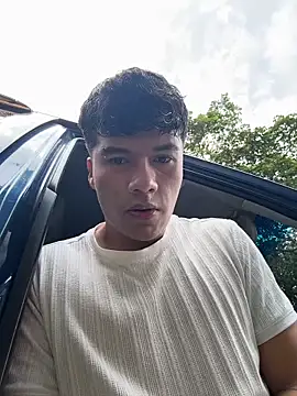 Logan smith1 online show from November 23, 2025, 3:45 pm