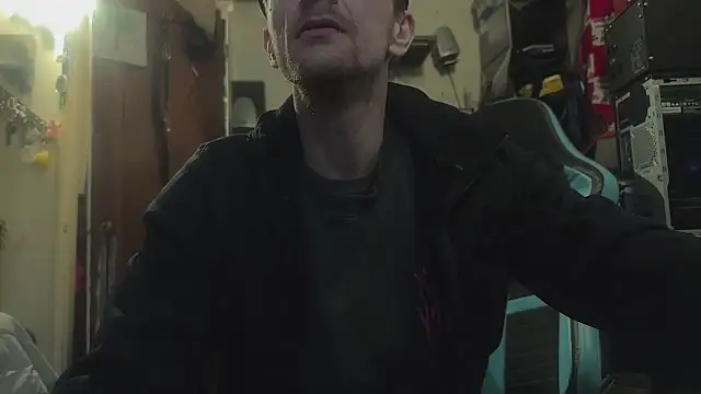 Snapshot of deadpi chatting on January 12, 2025, 4:29 pm deadpi online show from January 12, 2025, 4:29 pm