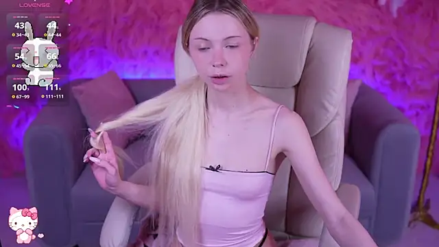 EviStar online show from April 20, 2026, 7:44 am