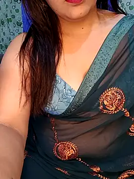 Cute-Raashii online show from October 15, 2025, 1:06 am