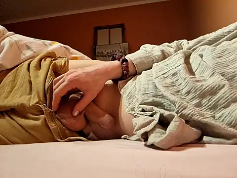 Josephine LIVE online show from February 20, 2026, 9:15 pm