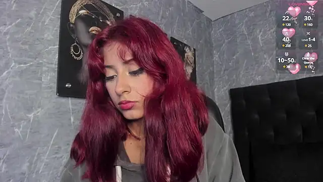 cloe  palmer online show from February 14, 2025, 6:08 pm