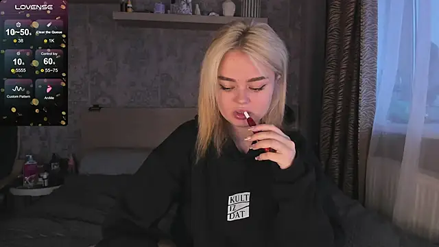 purebeautie13 online show from January 29, 2025, 12:13 pm