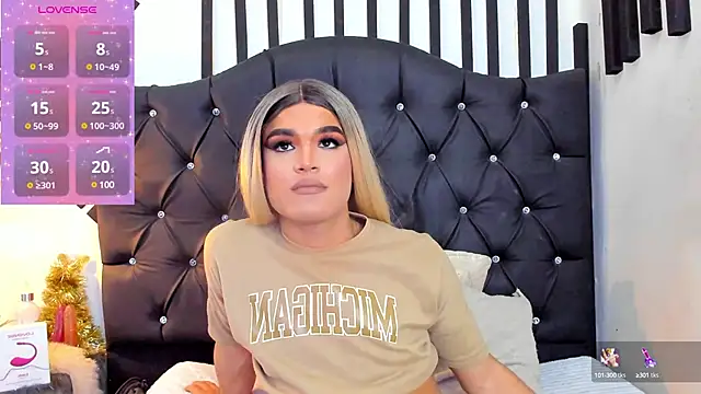 AllisonsweetZ online show from January 9, 2025, 8:22 pm