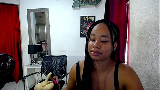 diabla sexyboobs online show from March 3, 2026, 9:21 pm