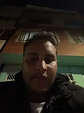 Cristian 099 online show from October 21, 2025, 11:49 pm