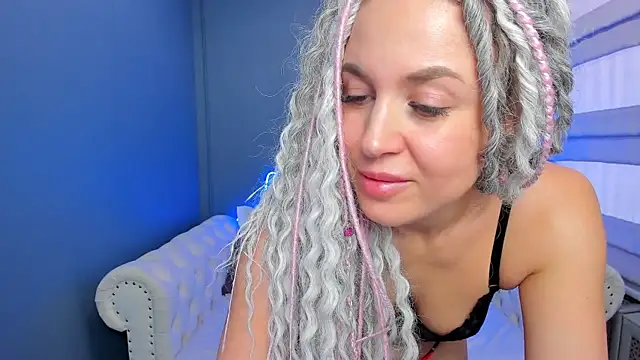 rock n roxy online show from January 28, 2025, 4:29 am