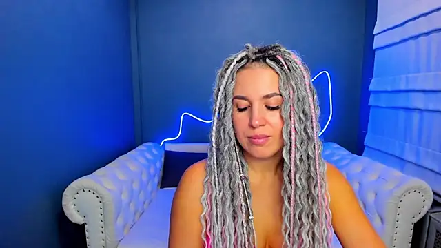 rock n roxy online show from October 4, 2025, 1:25 am