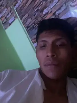 Snapshot of skaaaass chatting on November 13, 2025, 8:24 am skaaaass online show from November 13, 2025, 8:24 am