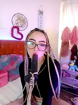 Yennastone online show from January 8, 2025, 2:14 pm