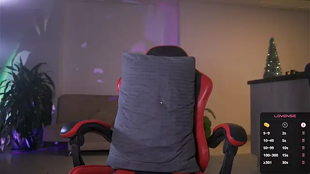 LeoSalvatore  online show from March 5, 2026, 3:13 am