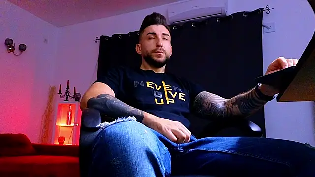 MightyAaron66 online show from September 14, 2025, 1:49 am