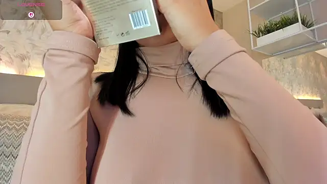 JadaKai online show from September 13, 2025, 11:15 pm