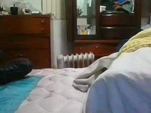 Emilylyn2501 online show from December 14, 2024, 9:02 pm