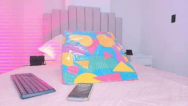 kata hazel online show from October 27, 2025, 7:51 pm