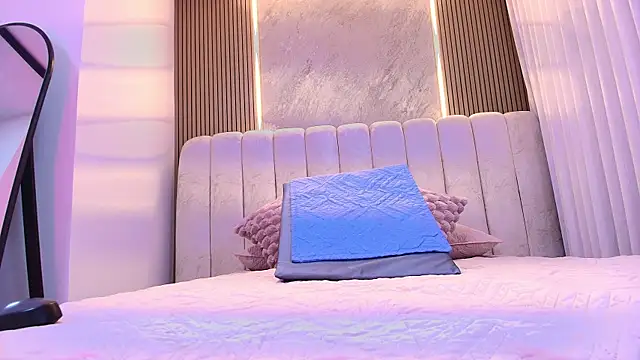 kata hazel online show from November 21, 2025, 7:23 pm