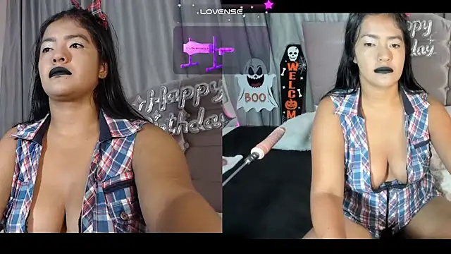 arianithaxox online show from October 28, 2025, 9:02 am