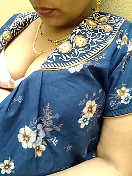 samitasharma online show from October 28, 2025, 3:25 pm